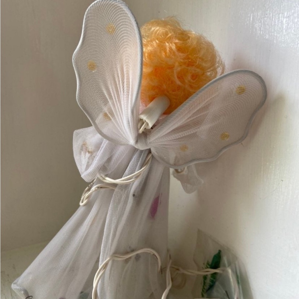 Netted Angel Tree Topper - Picture 4 of 5